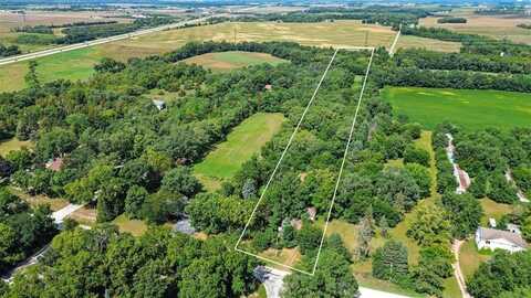 4502 W Mt Vernon Road, Cedar Falls, IA 50613