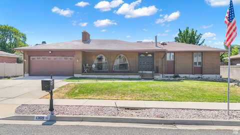 1305 W PINEWOOD, Taylorsville, UT 84123