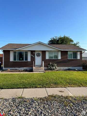 4972 W SILVERTIP S, Kearns, UT 84118
