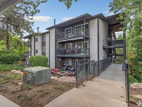 4949 S EASTRIDGE E, Murray, UT 84117
