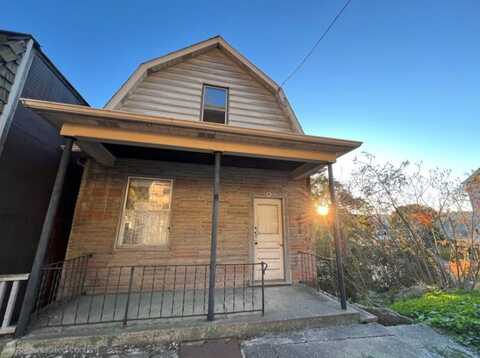 345 Beaver St, Leetsdale, PA 15056