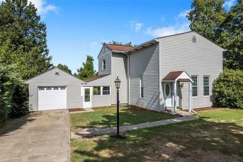 1915 Ridge Road Ext, Economy, PA 15003