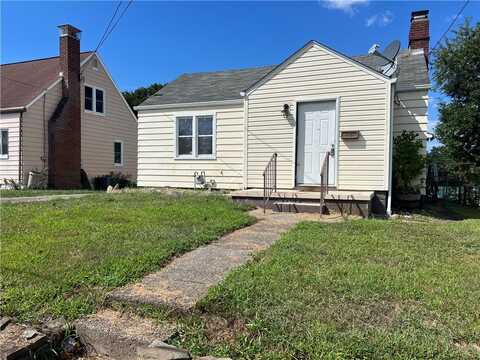 613 Clyde St, New Kensington, PA 15068