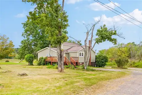 725 Grant Street Ext, Meyersdale, PA 15552