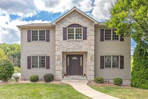 26 Heritage Ct, Delmont, PA 15626