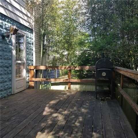 728-1/2 7th Ave, Coraopolis, PA 15108