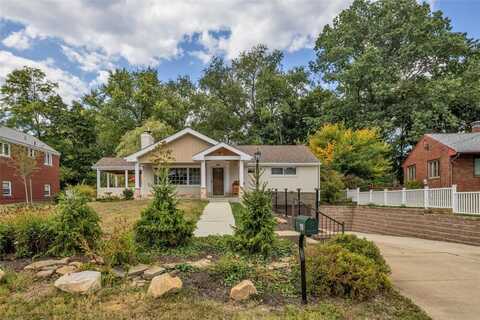 111 Barbour Dr, Shaler, PA 15209