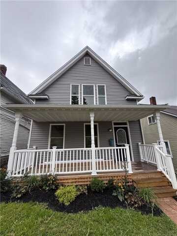 429 Mercer St, Baden, PA 16001