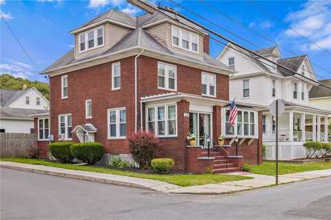 300 Clark St, Hooversville, PA 15936