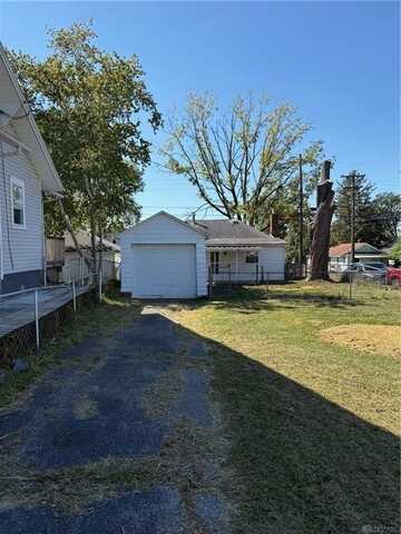 1700 Suman Avenue, Dayton, OH 45403