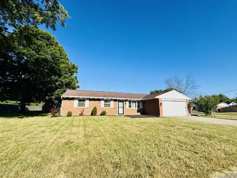 809 Candlewood Boulevard, Piqua, OH 45356