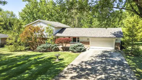827 Reservoir Road, Bellefontaine, OH 43311