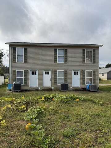 7 W 2nd St, Athens, OH 45780