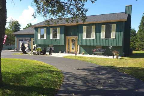 20 James Street, Warrensburg, NY 12885