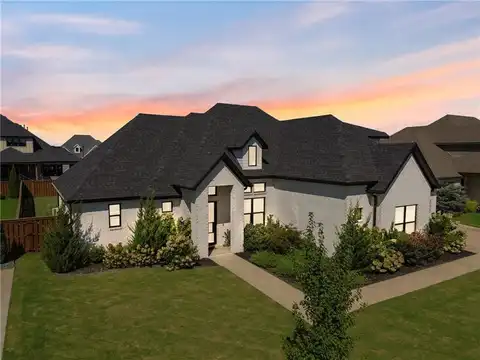 4302 S 86th PL, Bentonville, AR 72713