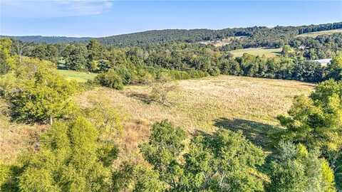 1506 Madison 6555, Huntsville, AR 72740