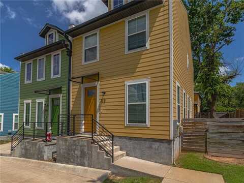 318 E Martin Luther King BLVD, Fayetteville, AR 72701