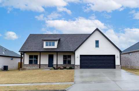 901 Petit Jean ST, Prairie Grove, AR 72753