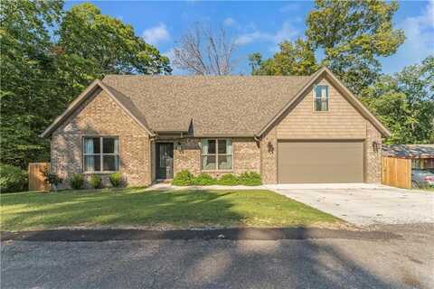 13 Hinckley CIR, Bella Vista, AR 72714