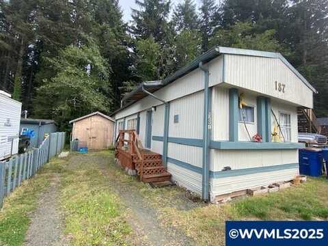 187 SE South Forty Ln, Depoe Bay, OR 97341