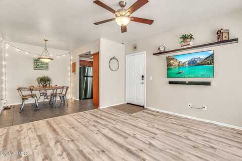 7008 E GOLD DUST Avenue, Paradise Valley, AZ 85253