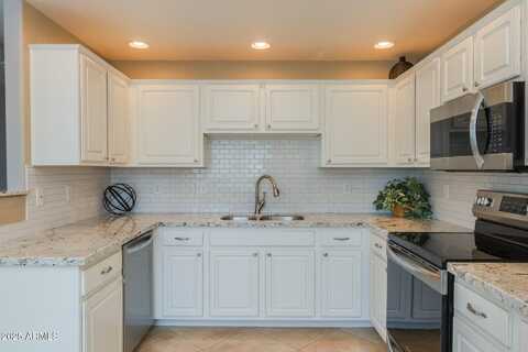 9555 E RAINTREE Drive, Scottsdale, AZ 85260