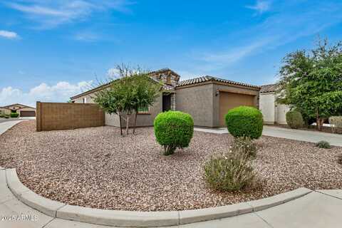4490 W HORSENETTLE Drive, San Tan Valley, AZ 85144