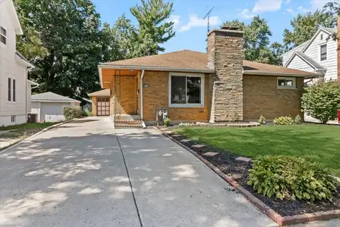 827 N. 11th Street, Dekalb, IL 60115