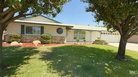 800 Pebble Beach Drive, Bakersfield, CA 93309
