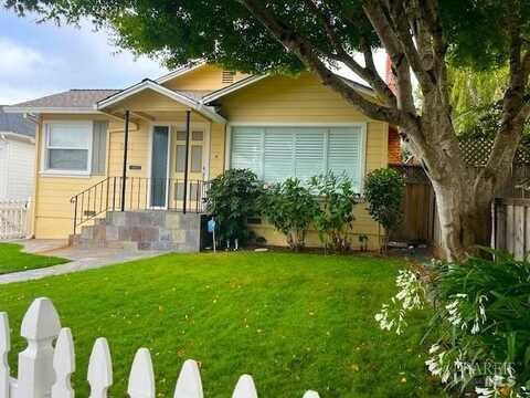 851 Western Avenue, Petaluma, CA 94952