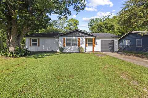 3875 Bellgreen Place, Beaumont, TX 77707