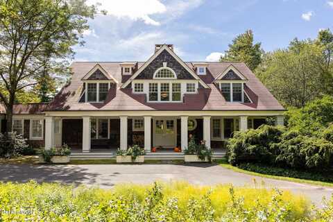 662 Brewer Hill Rd, New Marlborough, MA 01244