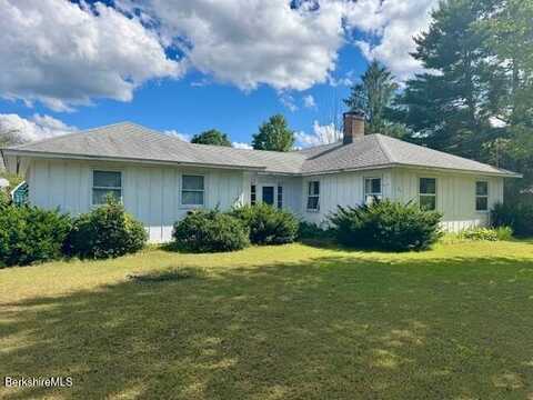 153 East Main St, Sheffield, MA 01222