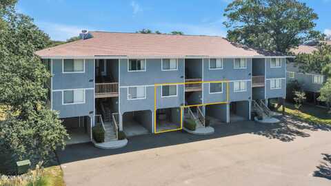27 Bunker Court, Caswell Beach, NC 28465