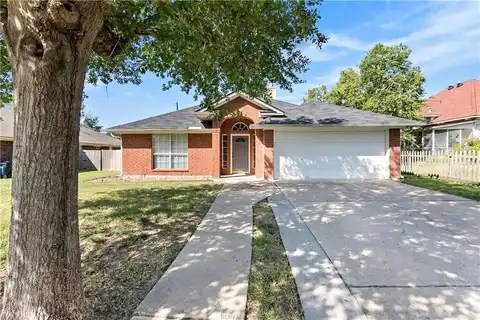 1706 Laura Lane, College Station, TX 77840