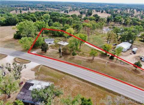 27 Russell Loop, Brumley, MO 65017