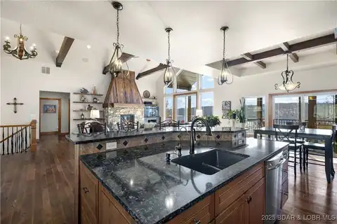 175 Black Rock Road, Camdenton, MO 65020