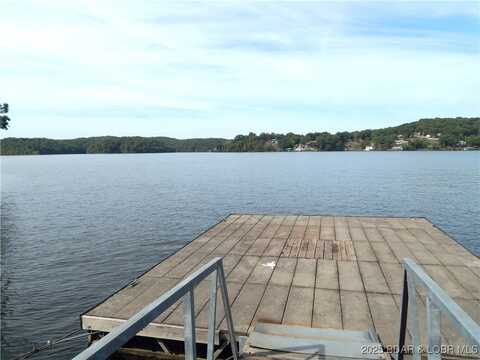 6748 Viking Trail, Osage Beach, MO 65065