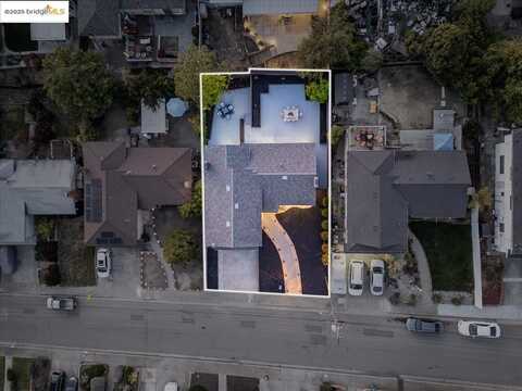 4847 Dunkirk Ave, Oakland, CA 94605