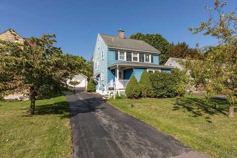101 Mackay Avenue, Camillus, NY 13219