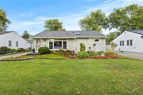 38 Pearce Drive, Amherst, NY 14226