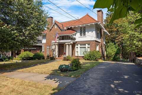 109 Summit Avenue, Syracuse, NY 13207