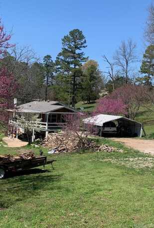 33 Ewe Lane, Yellville, AR 72687