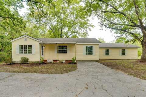8125 Gann Road, Soddy Daisy, TN 37379