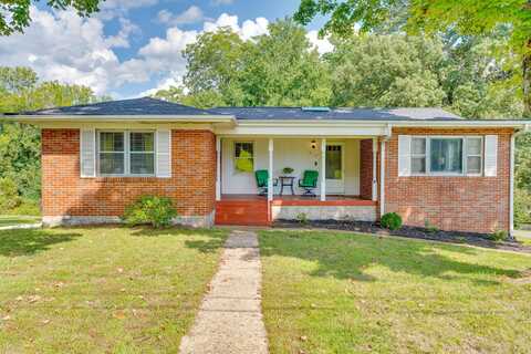 810 Woodland Drive, Rossville, GA 30741