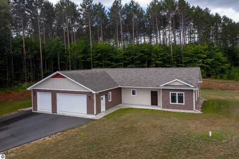 5200 TIMBER FLATS DRIVE, KINGSLEY, MI 49649