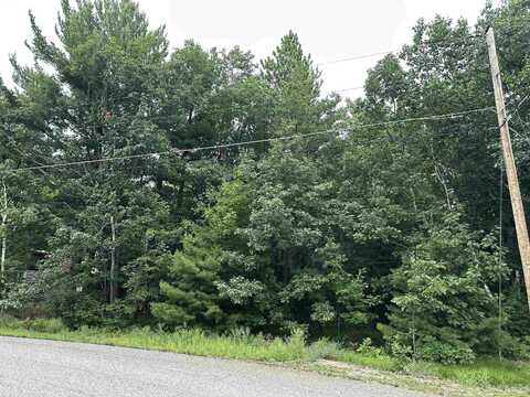 176 OAKRIDGE DRIVE, MARQUETTE, MI 49855