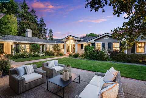 1257 Panorama Dr, Lafayette, CA 94549
