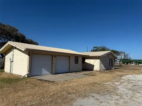 5211 Fm 893, Taft, TX 78390
