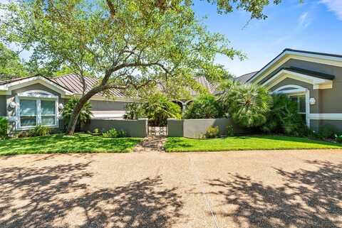 424 Olympic Drive, Rockport, TX 78382